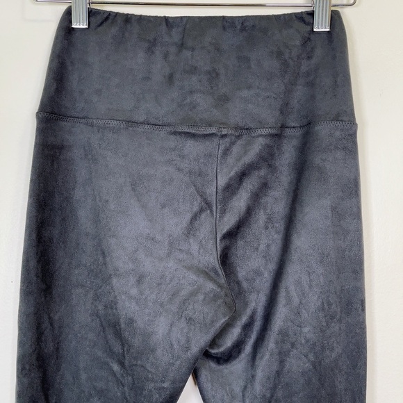 ARITZIA | FAUX SUEDE LEATHER LEGGING - Picture 5 of 9